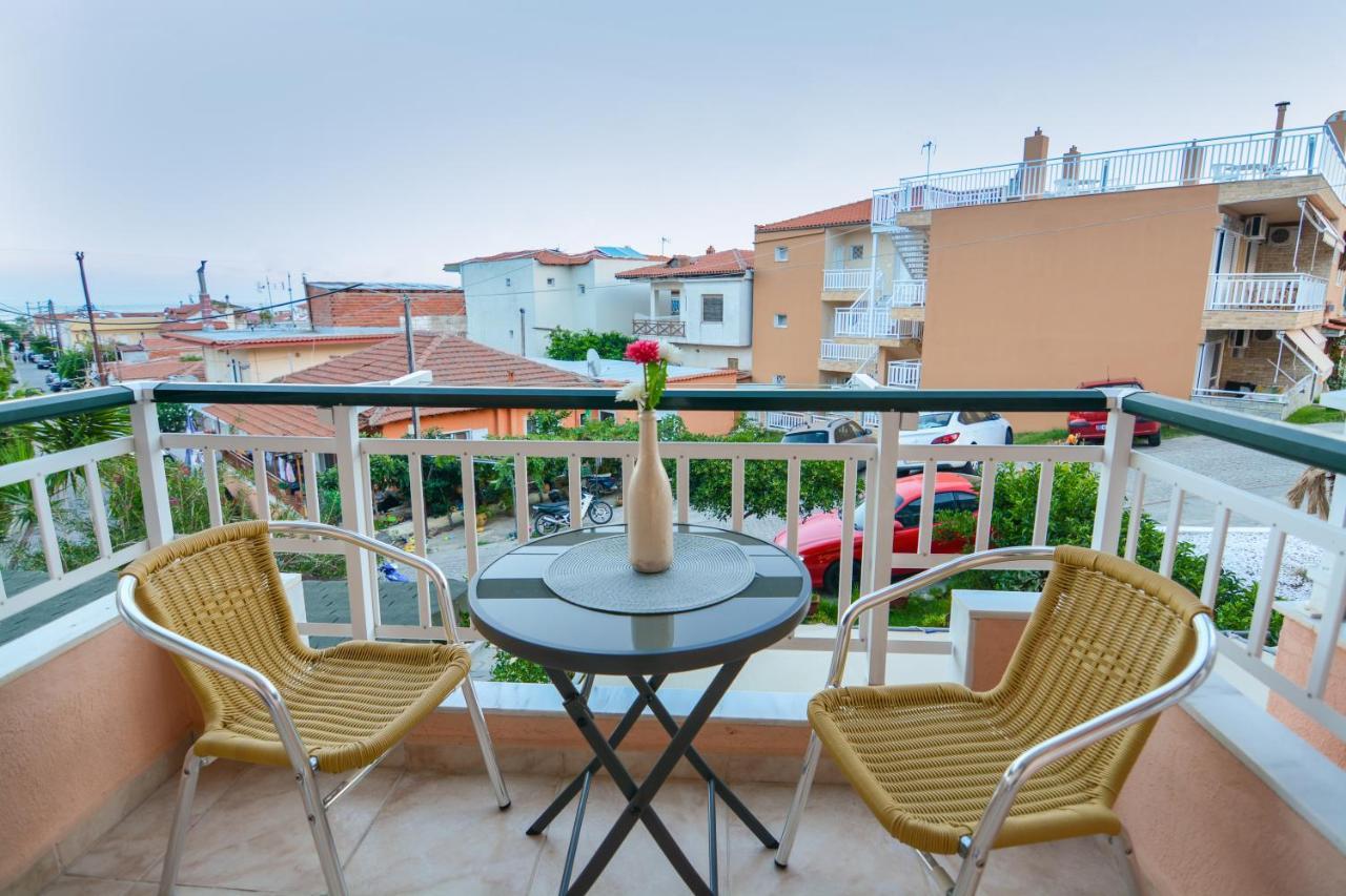 House Toula Elegant Apartment Sarti Exterior foto