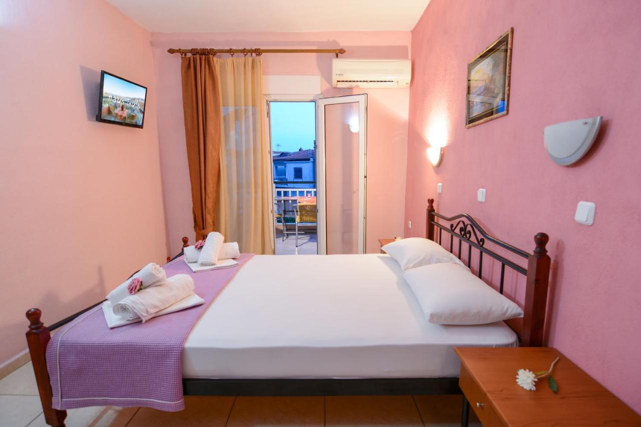 House Toula Elegant Apartment Sarti Exterior foto