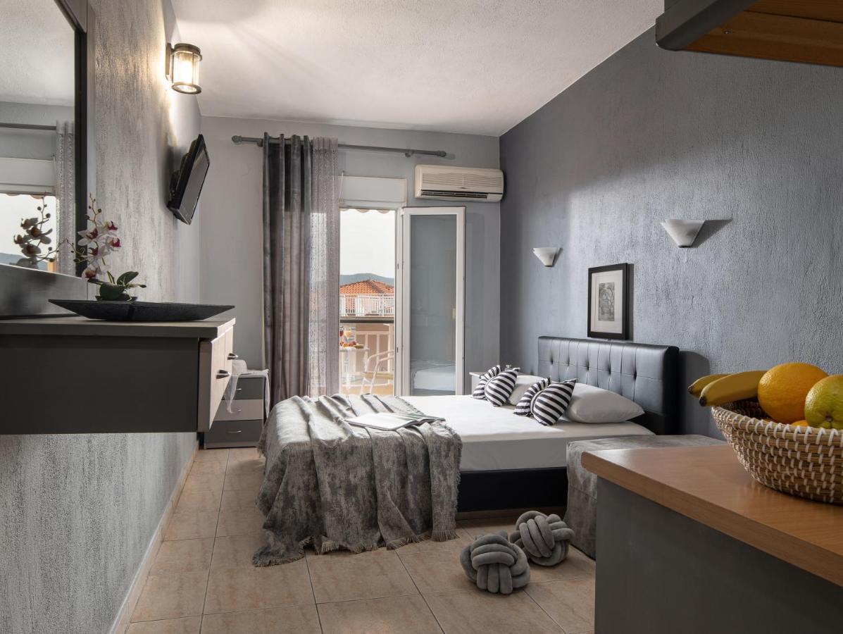 House Toula Elegant Apartment Sarti Exterior foto