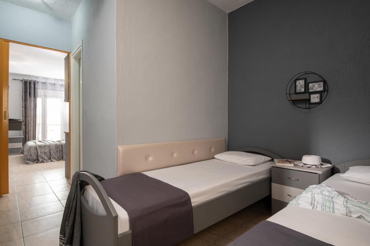 House Toula Elegant Apartment Sarti Exterior foto